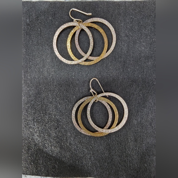 Set of 2, 925 silver hoops, 925 dangly 2-tone earrings - Picture 8 of 8